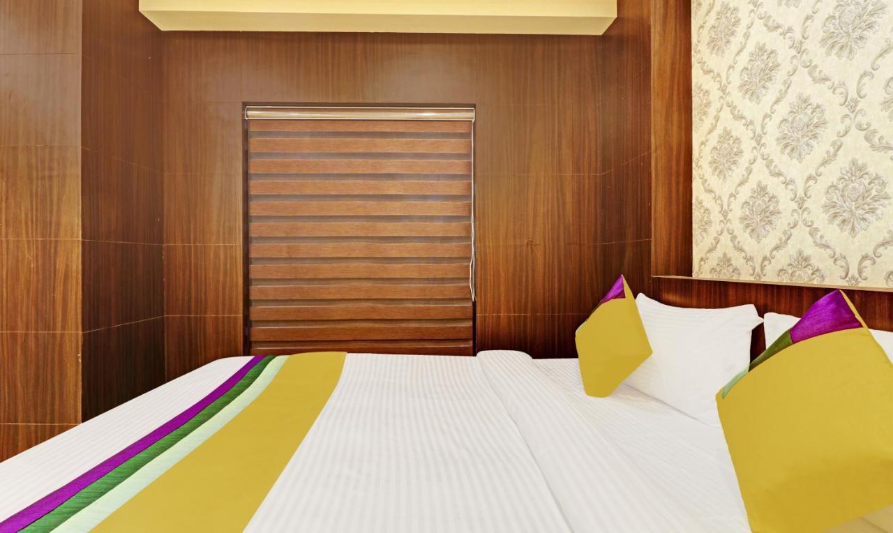 Itsy Hotels Sapphire Residency Manjeri Dış mekan fotoğraf