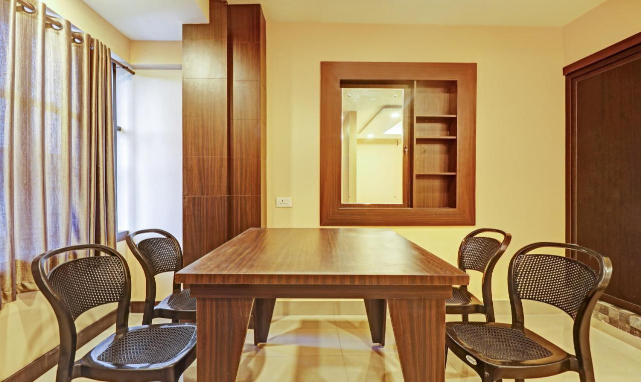 Itsy Hotels Sapphire Residency Manjeri Dış mekan fotoğraf
